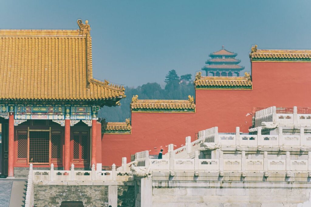 Beijing Tour: Explore Ancient Imperial Splendor & Modern Urban Glamour of China’s Capital Traditional architecture and vibrant colors of the Forbidden City in Beijing, showcasing historical Chinese design.